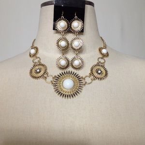 White and Goldtone Necklace and Earring Set